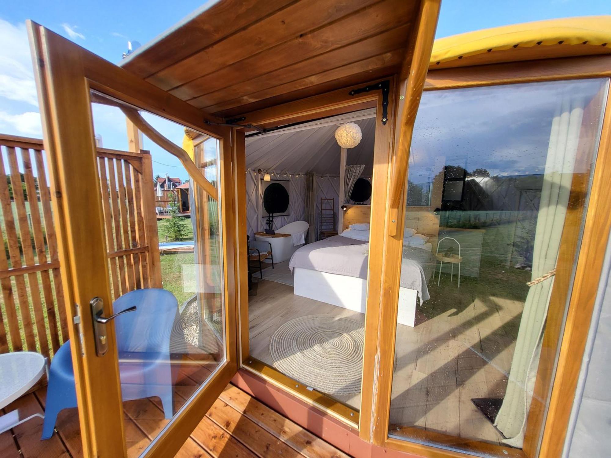Izera Glamping Adults - Luksusowe Jurty&Spa Gajowka  Eksteriør bilde